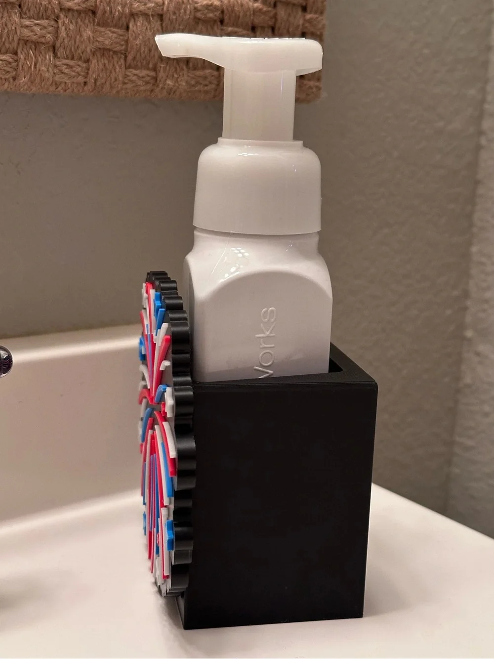 GLOW IN THE DARK 4th of July Firework Soap Holder for Bath & Body Works Bottles